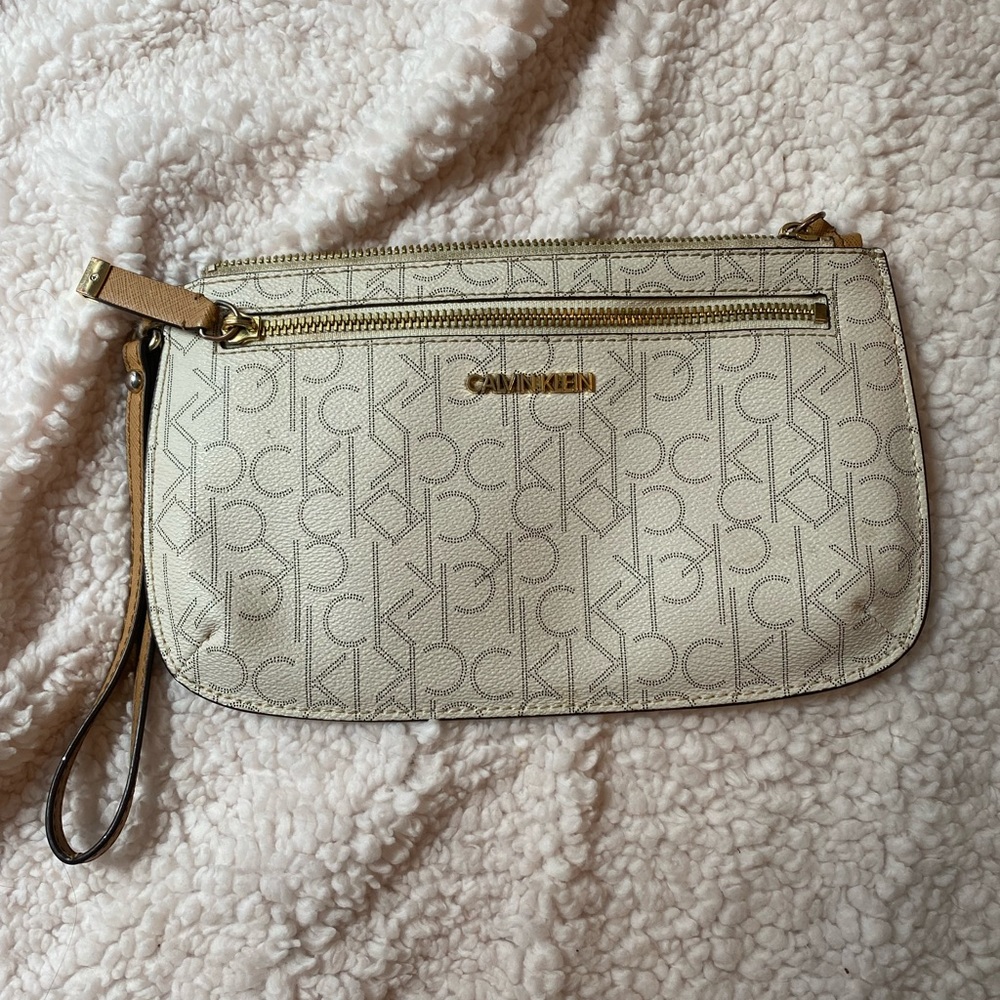 Calvin Klein clutch wristlet purse